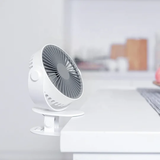 GXZ-F811  Portable USB Table Fan Clip-on Type Rechargeable Cooling Mini Desk Fan 360 Degree Rotation 3 Speeds Adjustable Clip-on Fan