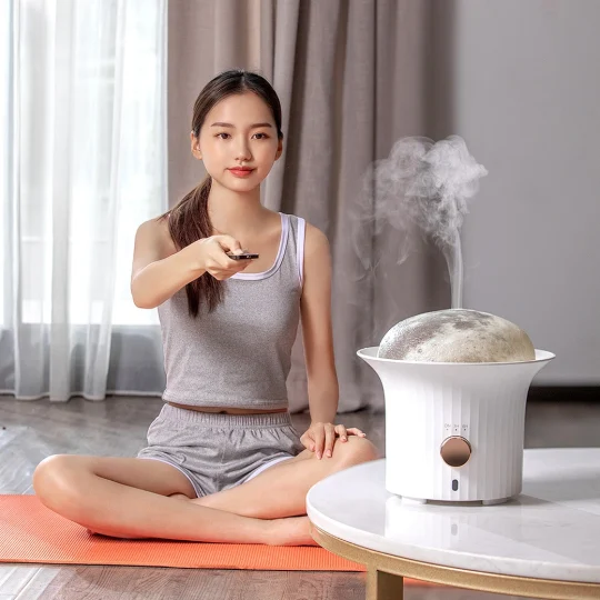 GXZ-WX102 New Design Planet Essential Mist Humidifier Fragrance Oil Diffuser Ultrasonic Diffuser Scent Mini Humidifier