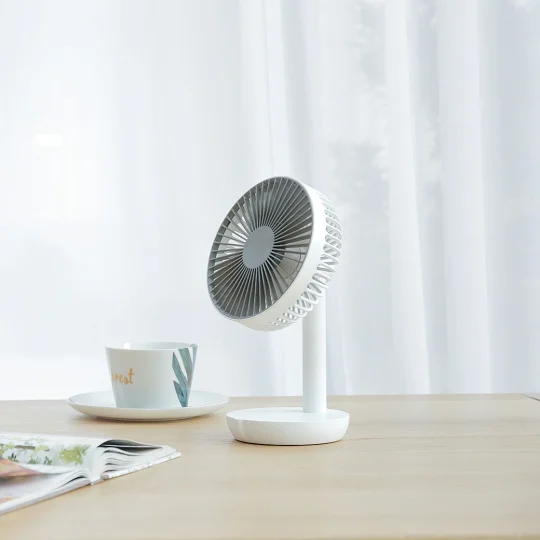 GXZ-F819  Desk Fan 4000 mAh 18650 Rechargeable battery Portable Strong 3 Speed Adjustable Angle Desk Mini Fan For Summer