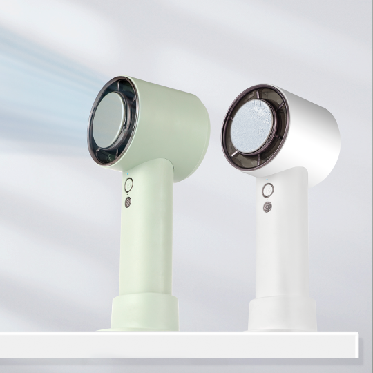 GXZ-F61 Newest Design Handy Cooling Fan 3000mAh Rechargeable Fast Refrigeration Portable Mini Turbo Handheld Fan