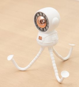 GXZ-F28  HOT OEM ODM Outdoor cute small safe brushless bladeless usb 1000MAH Rechargeable Portable Mini clip baby stroller Astronaut fans